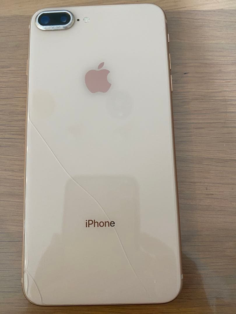 iPhone 8 Plus 64GB SIMフリー アクチ解除 本体 ゴールド