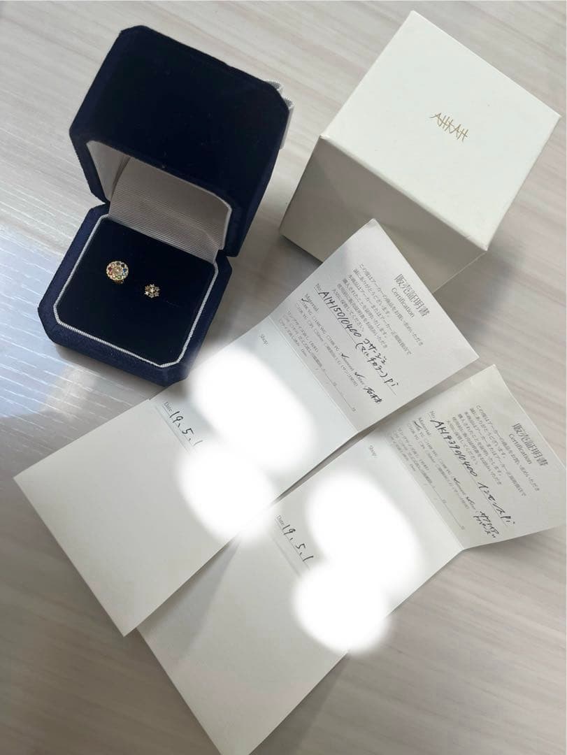 AHKAH 2019ss コサージュピアス（マルチカラー）、インセンスピアス