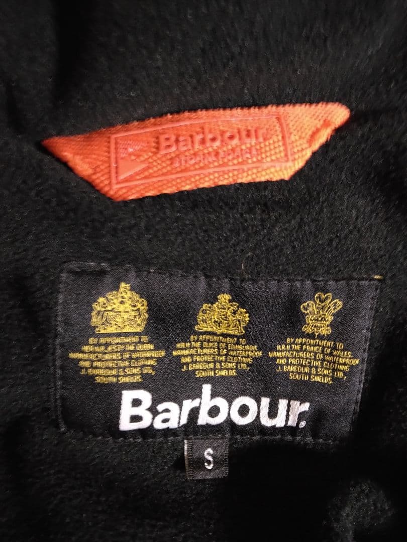 Barbour 　ファイバーダウンジャケット 希少カラー、希少サイズ