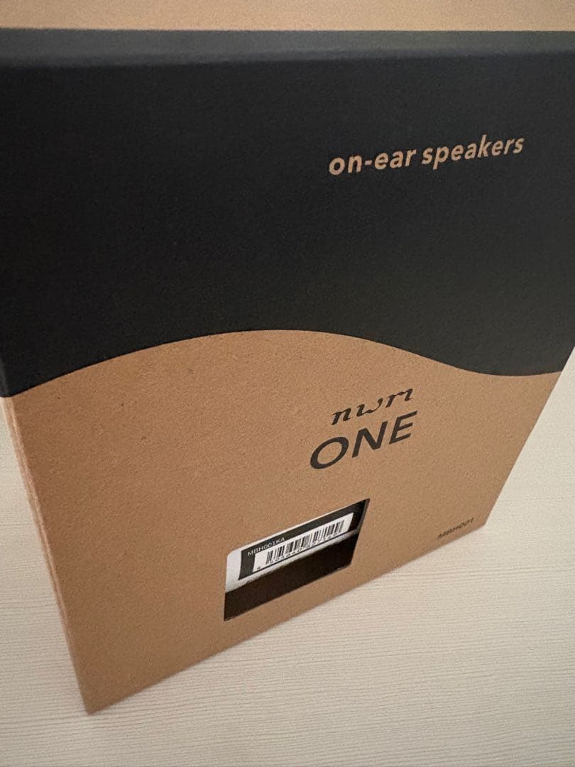 nwm ONEワイヤレスヘッドホン ダークグレイ