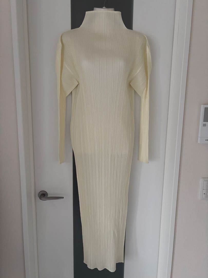 ＊未着用・極美品＊プリーツプリーズ ロングワンピース ハイネック アイボリー 4
