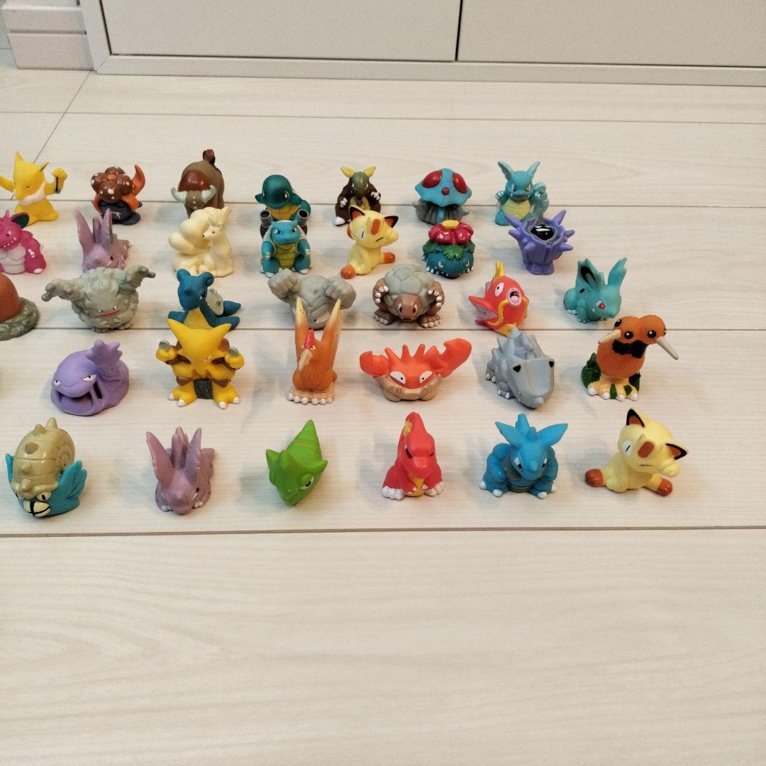 ポケモン　ゆび人形　モンコレ　　240個セット＋おまけ66個　まとめ売り