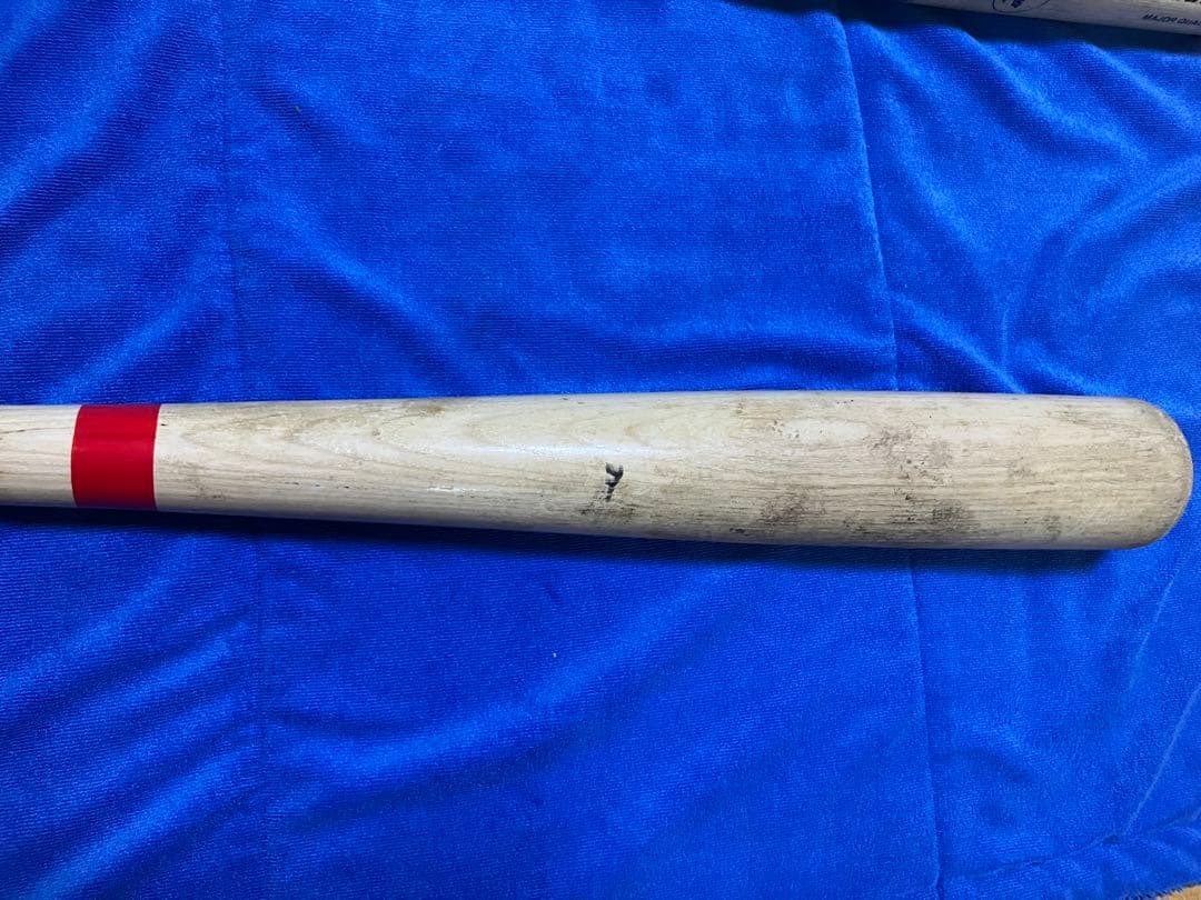 広島東洋カープ　前田智徳　#1 実使用　ローリングス　木製バット