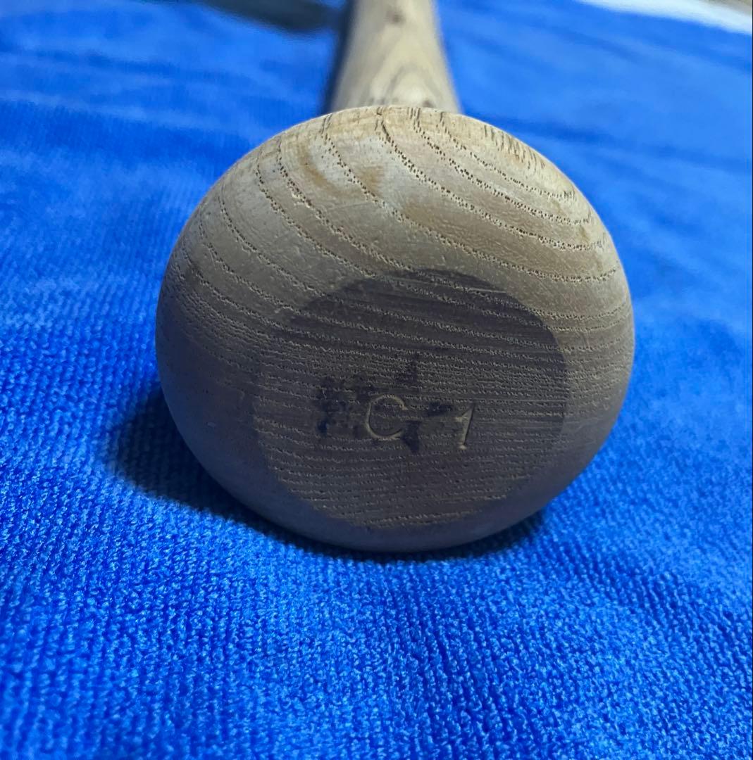 広島東洋カープ　前田智徳　#1 実使用　ローリングス　木製バット