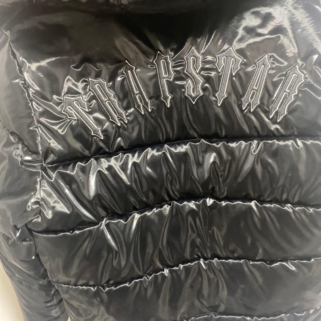 TRAPSTAR ブラック パフジャケット