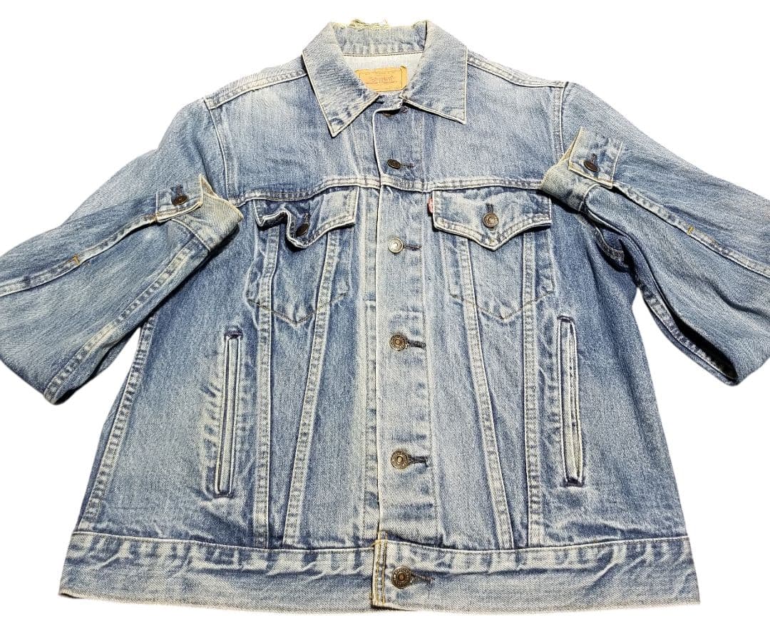 LEVI'S　デニムジャケット　70506-0216　サイズ44　古着