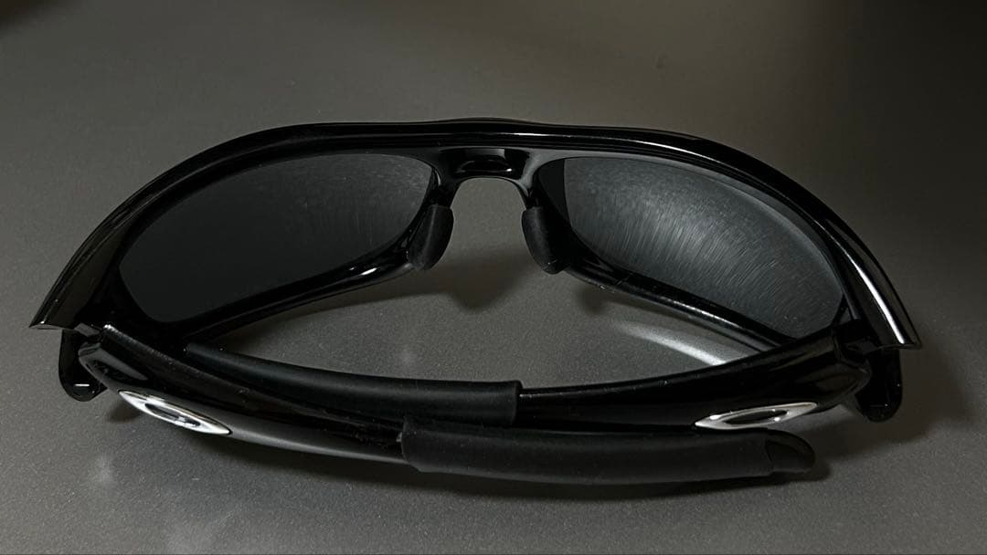 小物 oakley pit bull