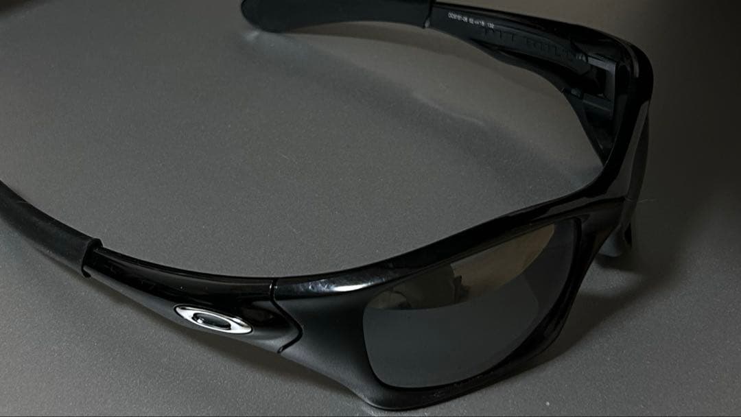 小物 oakley pit bull