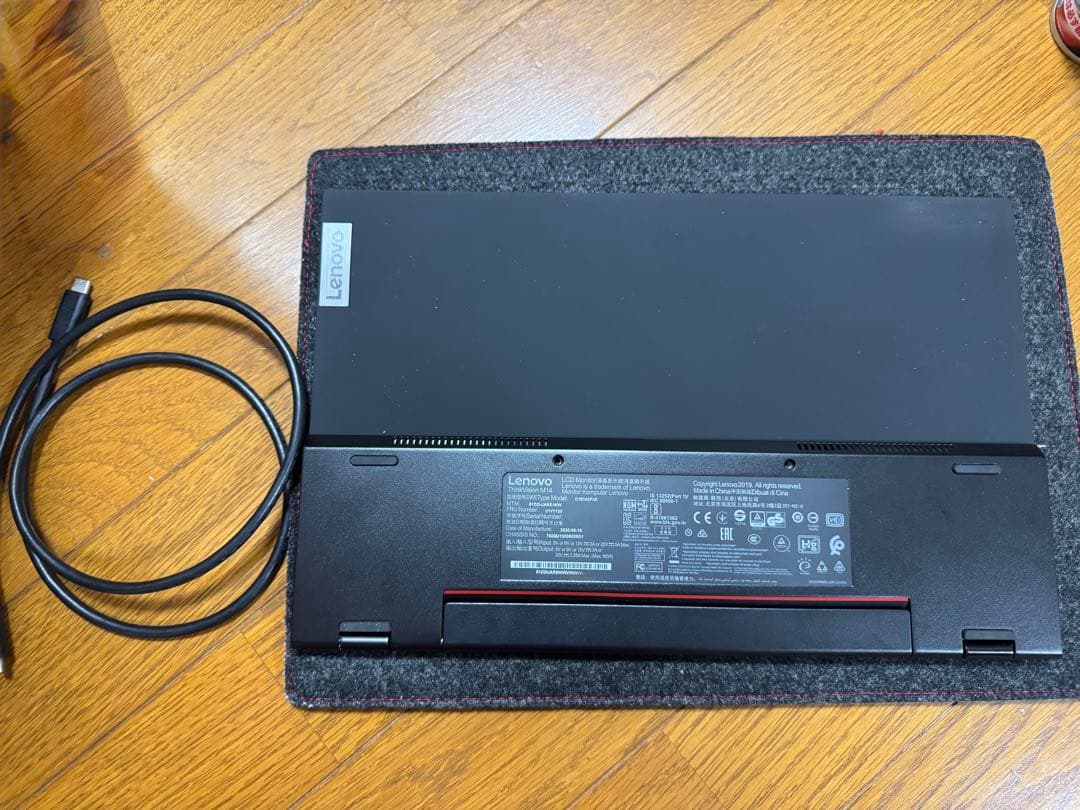 中古品　Lenovo ThinkVision M14 モニター 本体