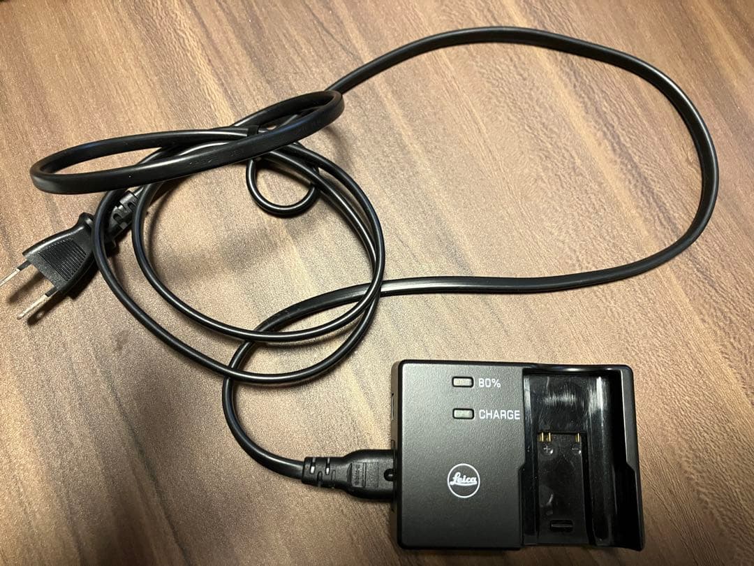 Leica M8.2 ブラックペイント Thumbs Up EP-1S