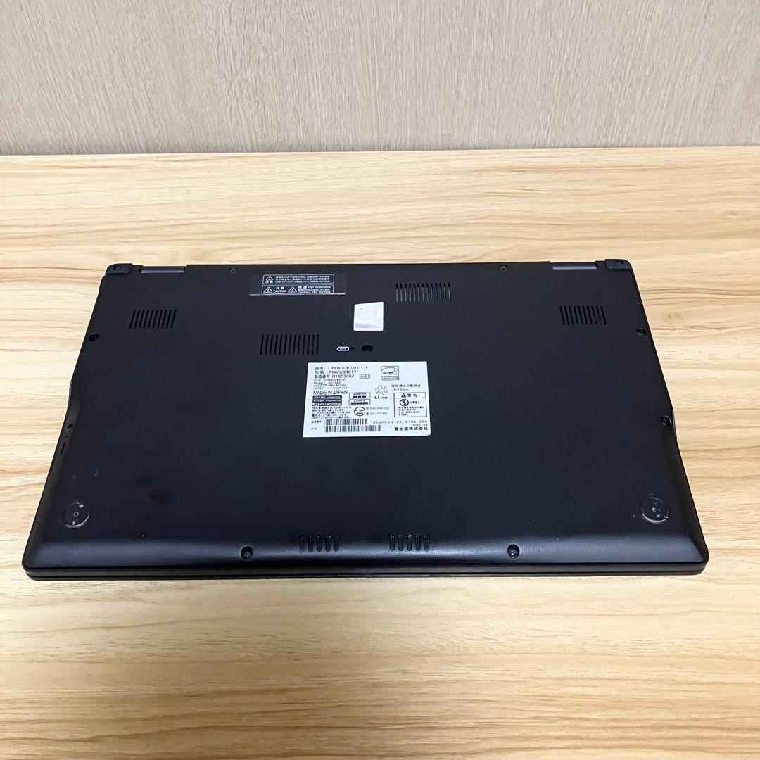 第11世代！LIFEBOOK U9311F core i5 Windows11