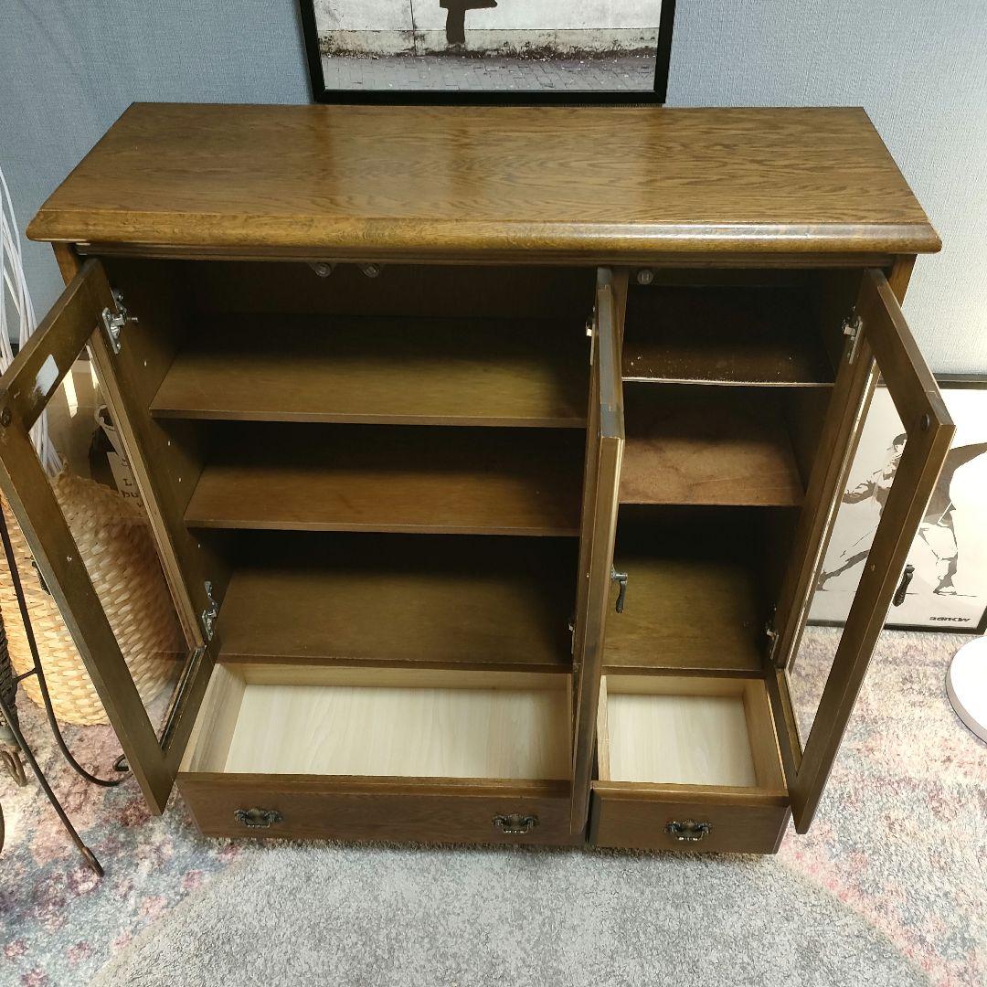 昭和レトロ クラシカル 3枚扉ガラスキャビネット食器棚/飾り棚 日本製