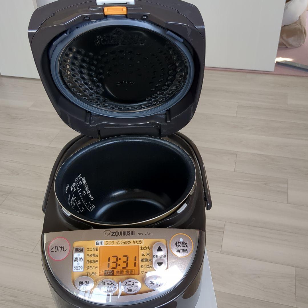 美品 2021年製 象印 豪熱沸とうIH炊飯器 NW-VS10
