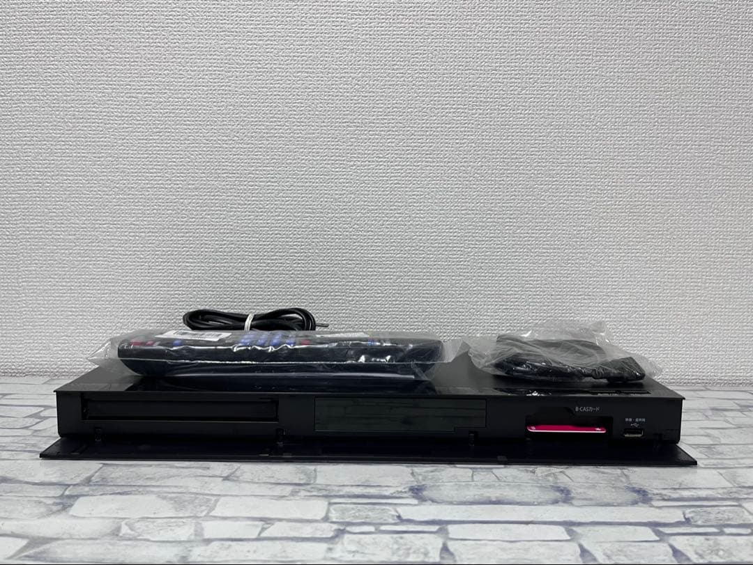 美品　おうちクラウドディーガ　パナソニックBDレコーダー　DMR-BCW1060