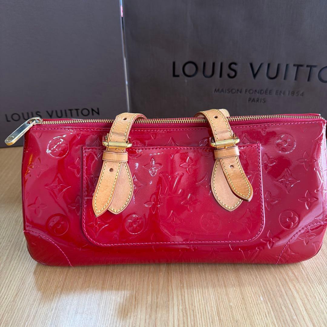 LOUIS VUITTON ローズウッド アヴェニュー モノグラム