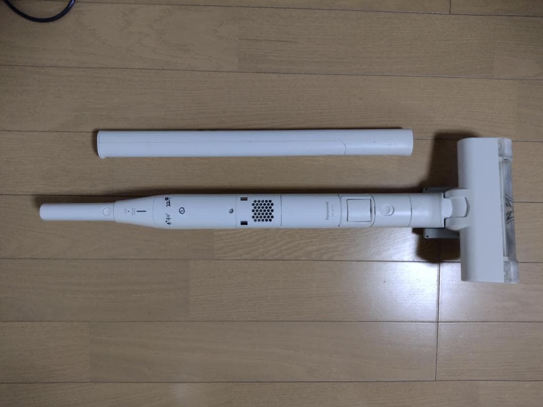 パナソニック★掃除機★MC-NS10K★2022年製★バッテリーの状態良好★1