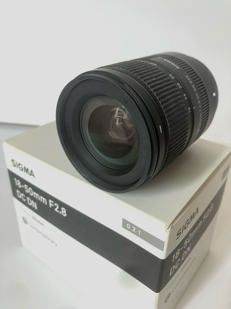 SIGMA 18-50mm F2.8 DC DNレンズ フジXマウント