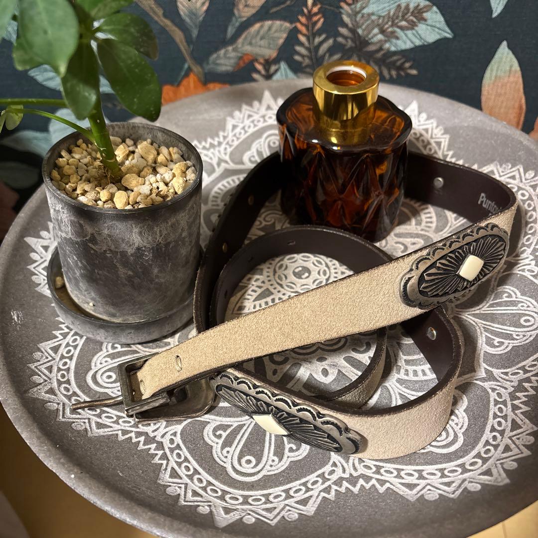 y*i様 【Puntovita(プントヴィータ)】コンチョベルト　新品