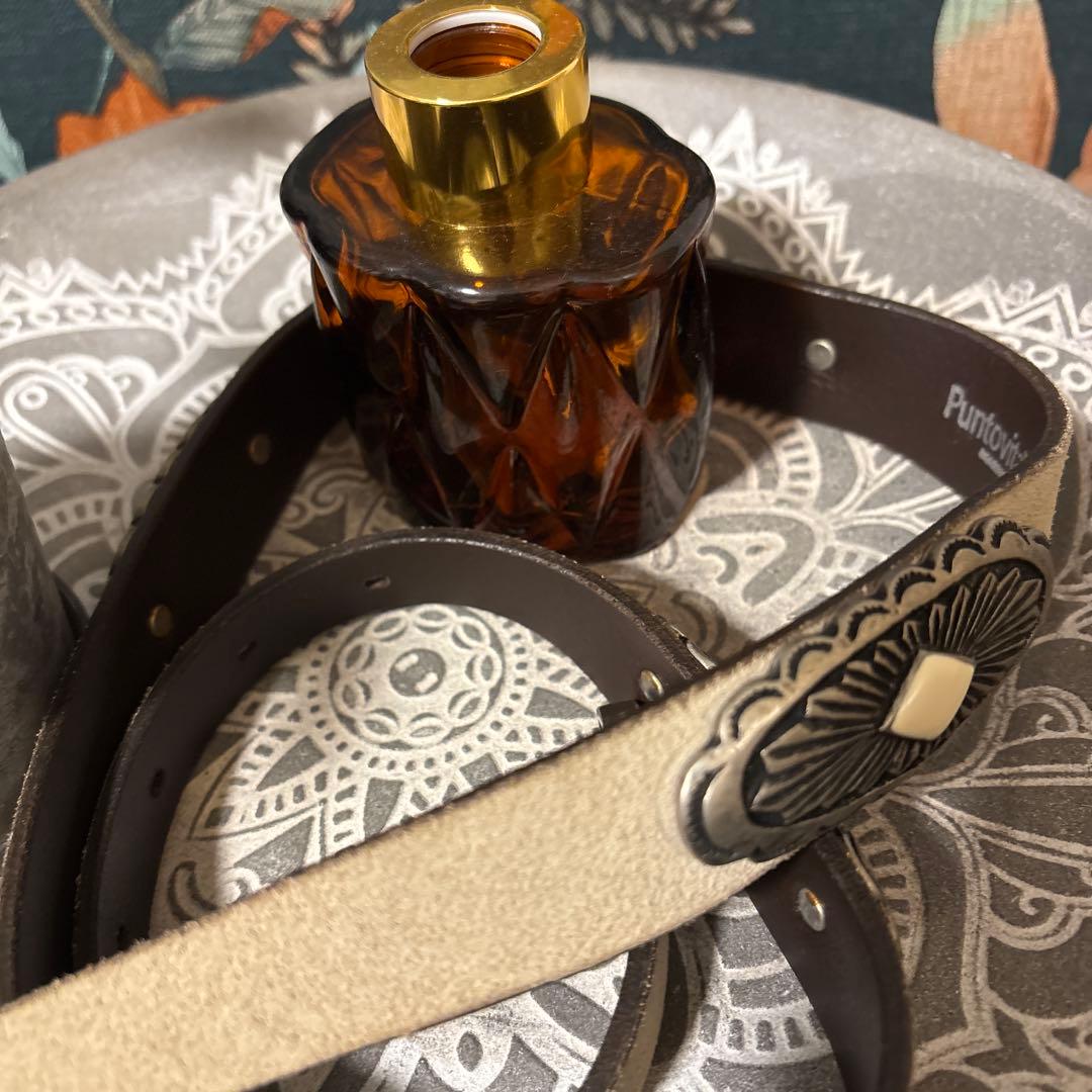 y*i様 【Puntovita(プントヴィータ)】コンチョベルト　新品