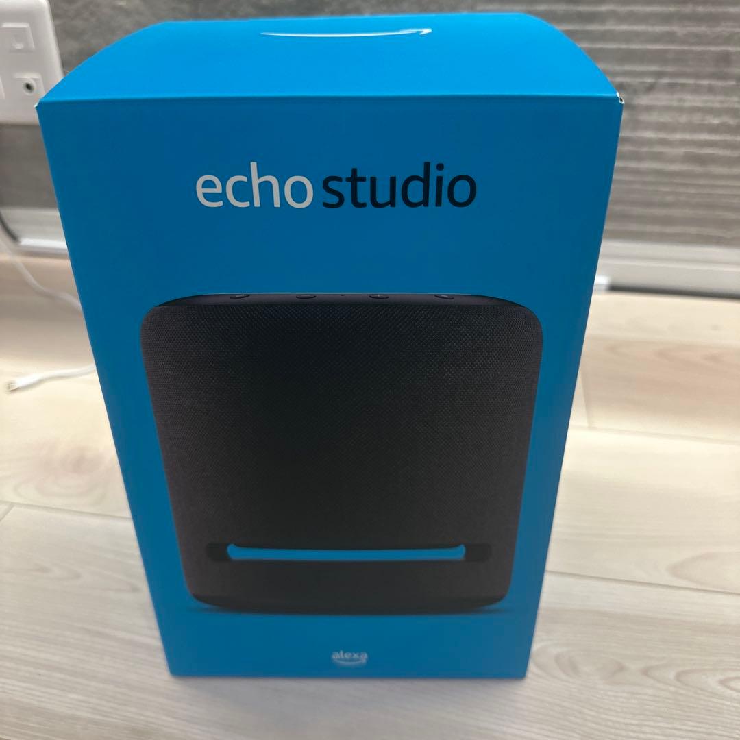 Echo Studio スマートスピーカー 黒 円筒形