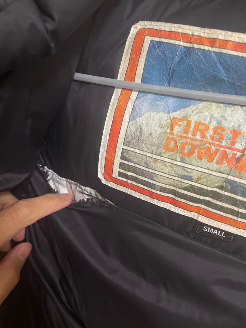 FIRST DOWN フリークスストア別注 パネルショートダウン 黒 S 刺繍