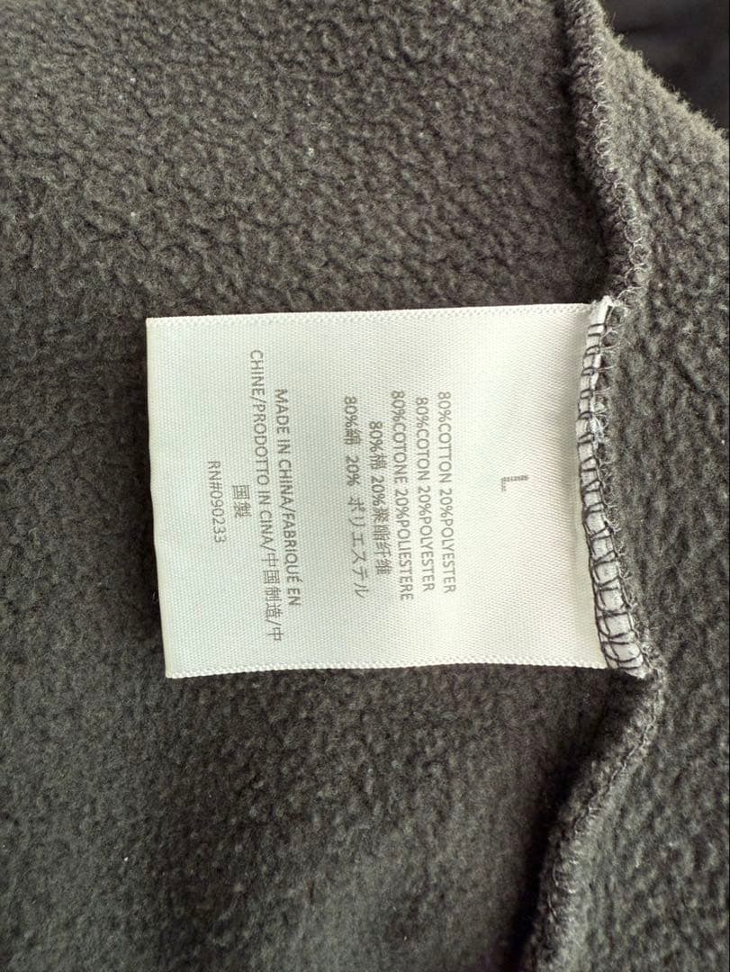 D*3様 ESSENTIALS トレーナー