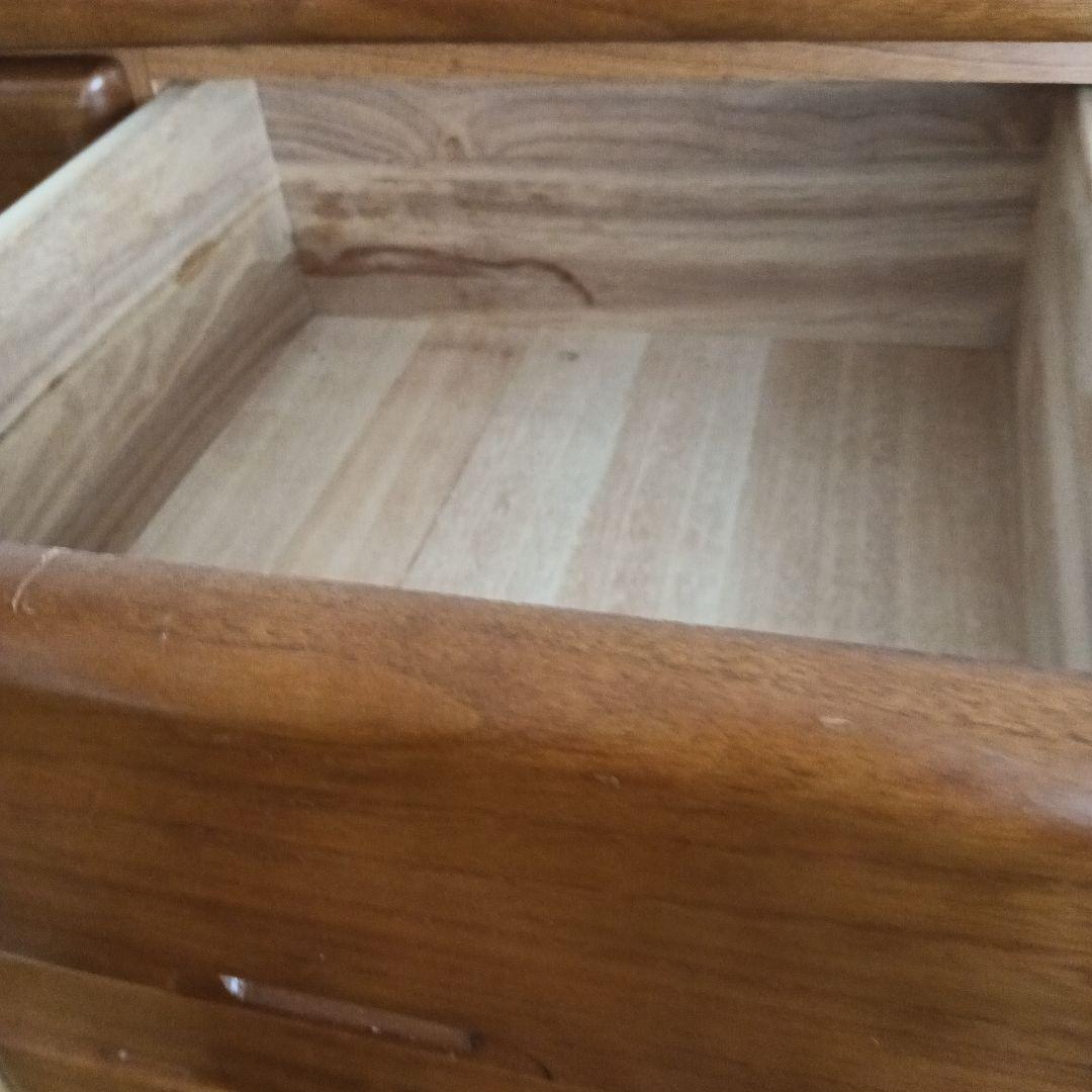 n*u様 アンティーク箪笥　ブラウン木製チェスト 9引き出し