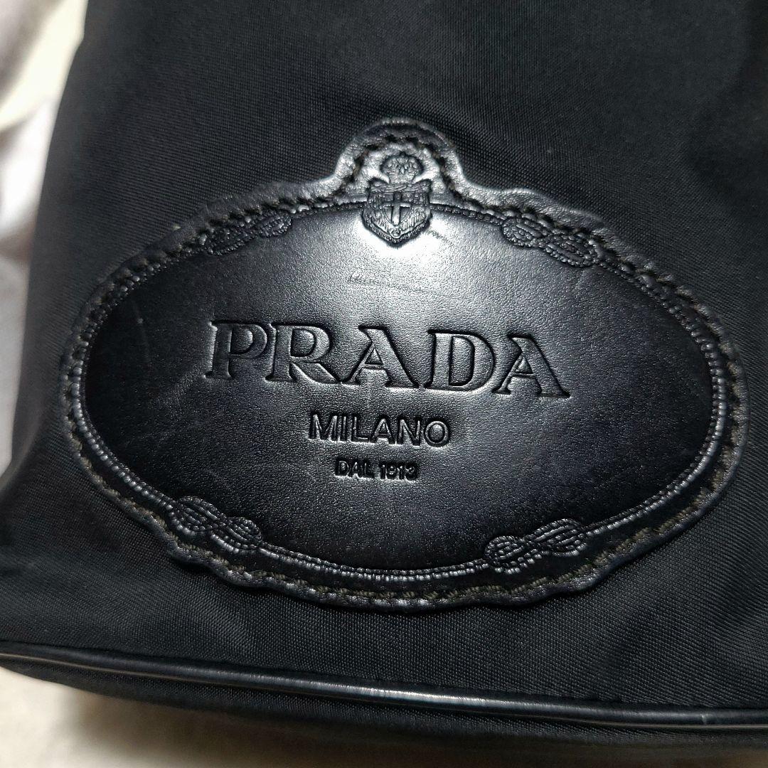 【瑠衣@緊急のメッセージ以外は不要です】さん専用✨PRADA　ハンドバッグ 巾着