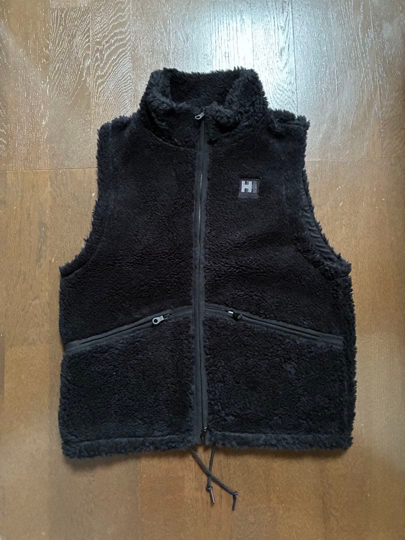 ヘリーハンセン　ボアベスト　9号相当　黒　新品タグ付き