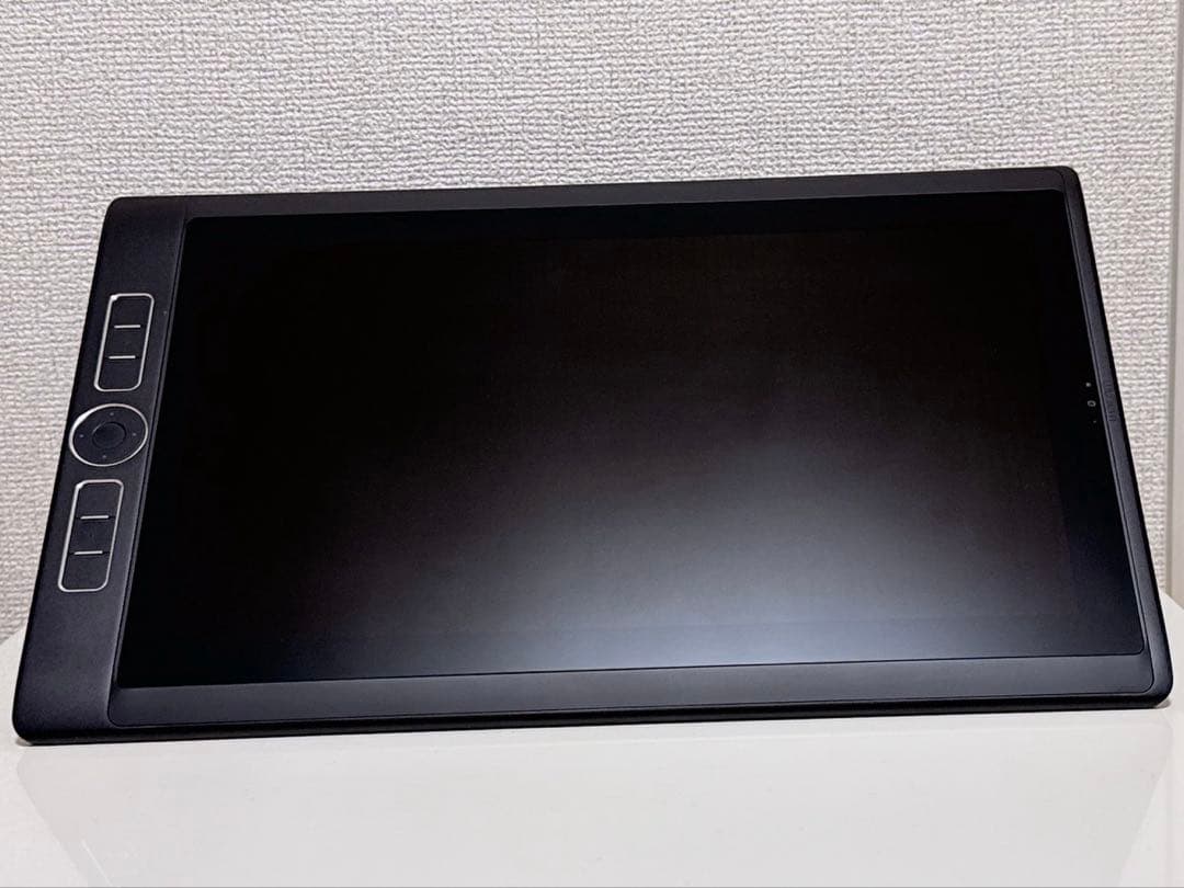 液タブ・ペンタブ WACOM MobileStudio Pro 13 DTH-W1320H