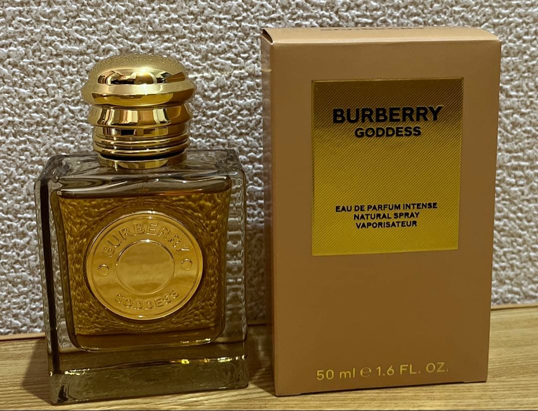 バーバリー　ゴッデス　オードパルファム　インテンス