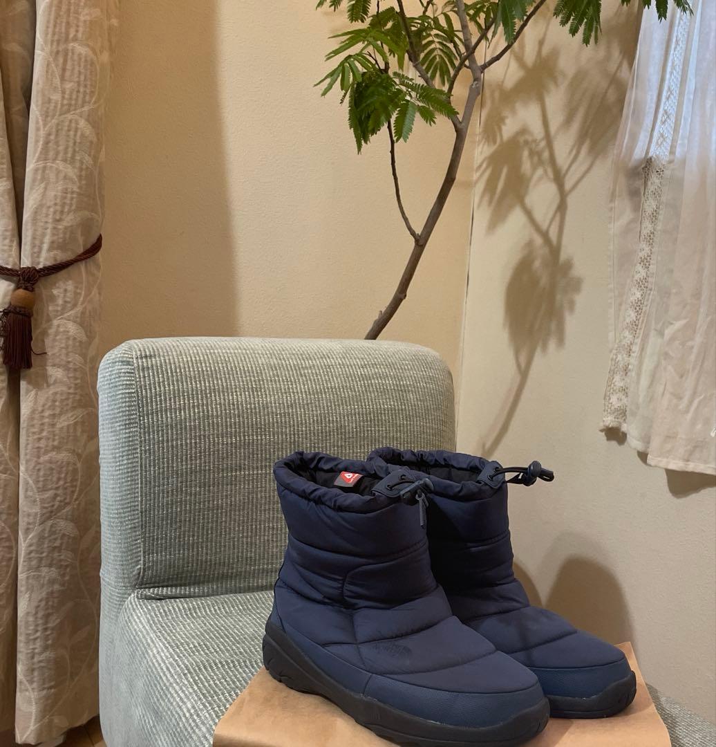 お値下げ　超美品ノースフェイス　スノーブーツ25㎝紺24㎝の方もOKユニセックス