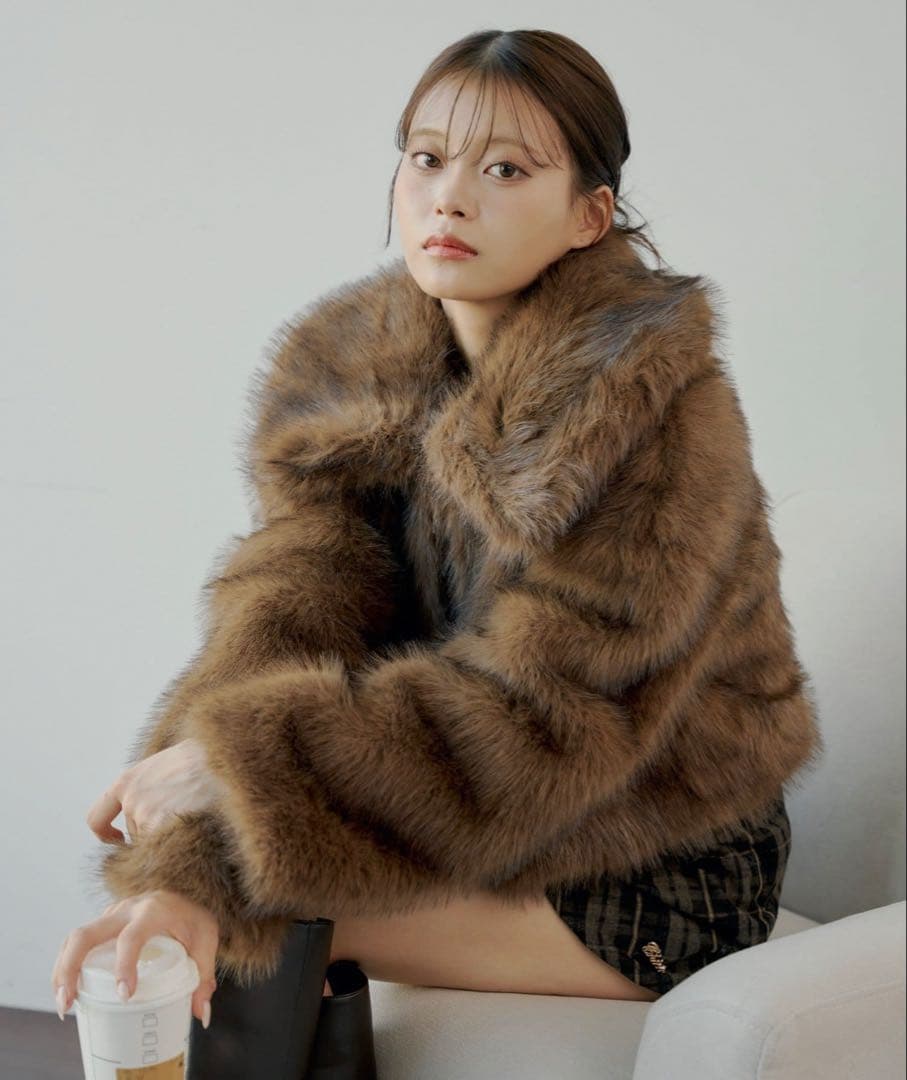 ブラウンファーコート フード付き