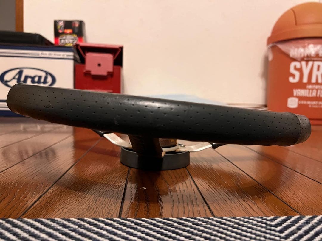 Jeep チェロキーXJステアリングホイール 3スポーク