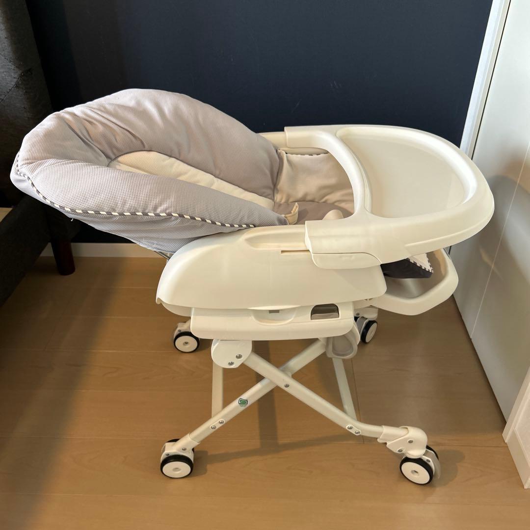 【ほぼ未使用品】combi ネムリラ セサミグレーリバーシブルモデル2024手動