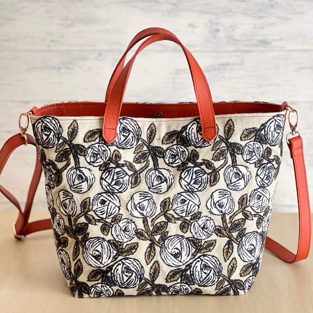 専用　ミナペルホネンrosy＆本革トートバッグ