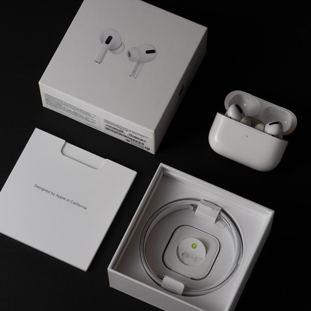AirPods Pro 第1世代 ケースおまけ付き