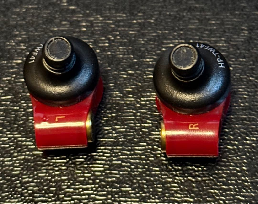 【美品です】<お値引き>ラディウスHP-TWF41イヤホン