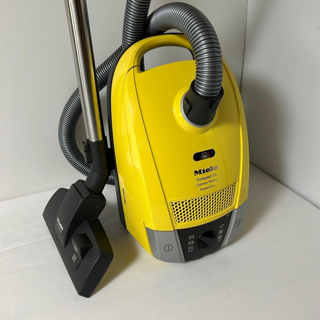 Miele ミーレ 掃除機 Compact C2 SDAO0　イエロー