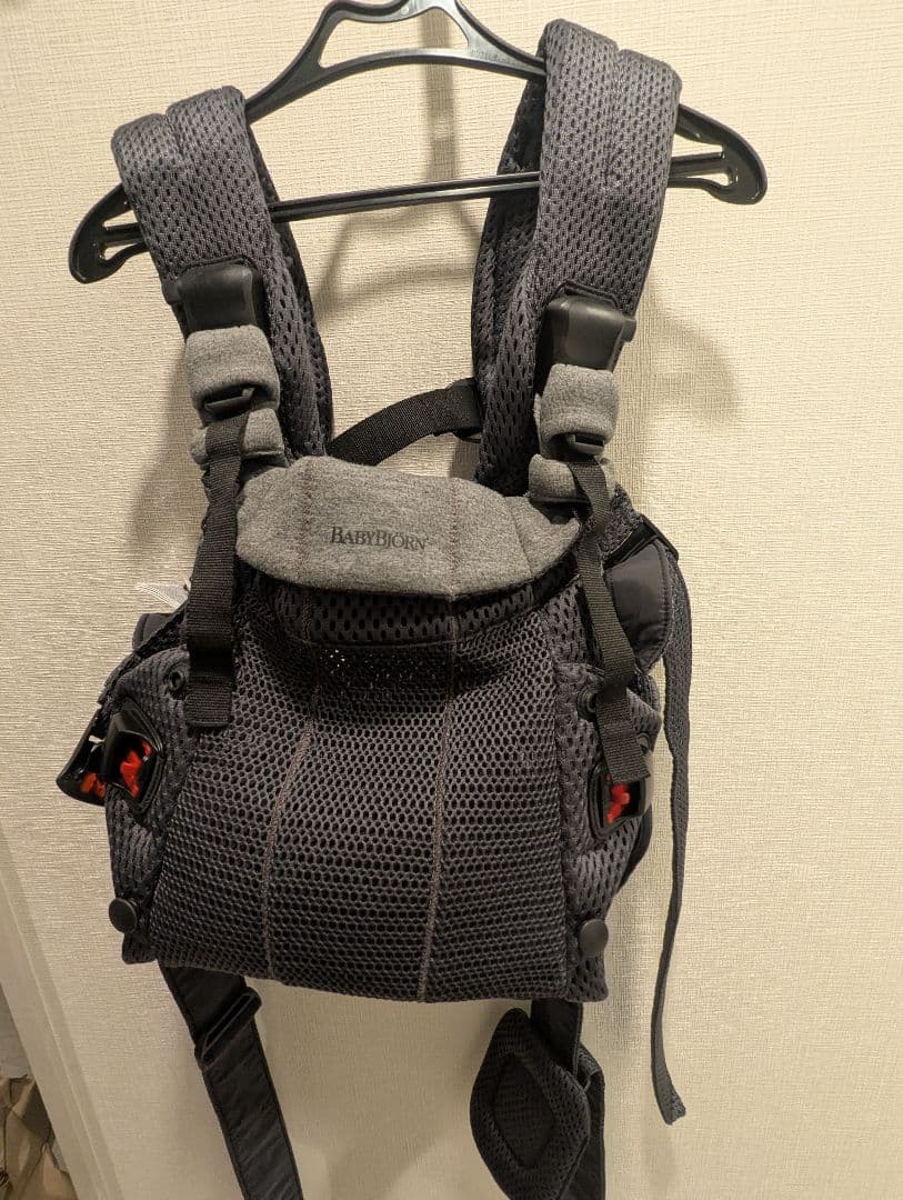 箱付き　BABYBJÖRN Baby Carrier Harmony