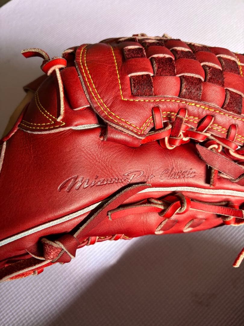 ミズノプロクラシック　軟式投手用グラブ