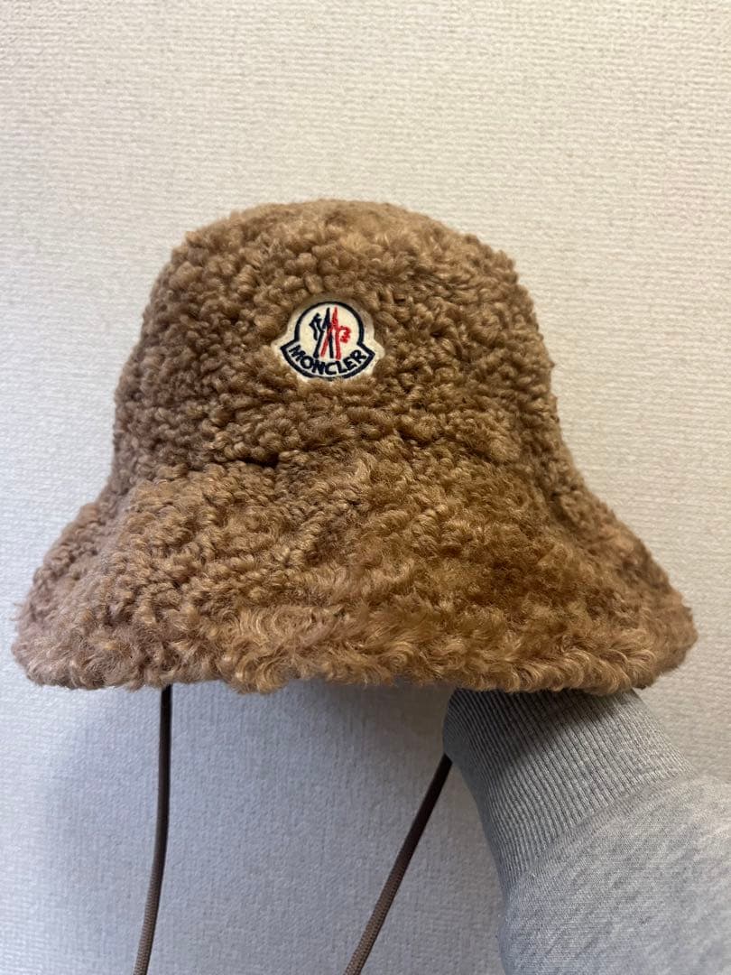 モンクレール　moncler バケットハット　モコモコ　Sサイズ特価！22000