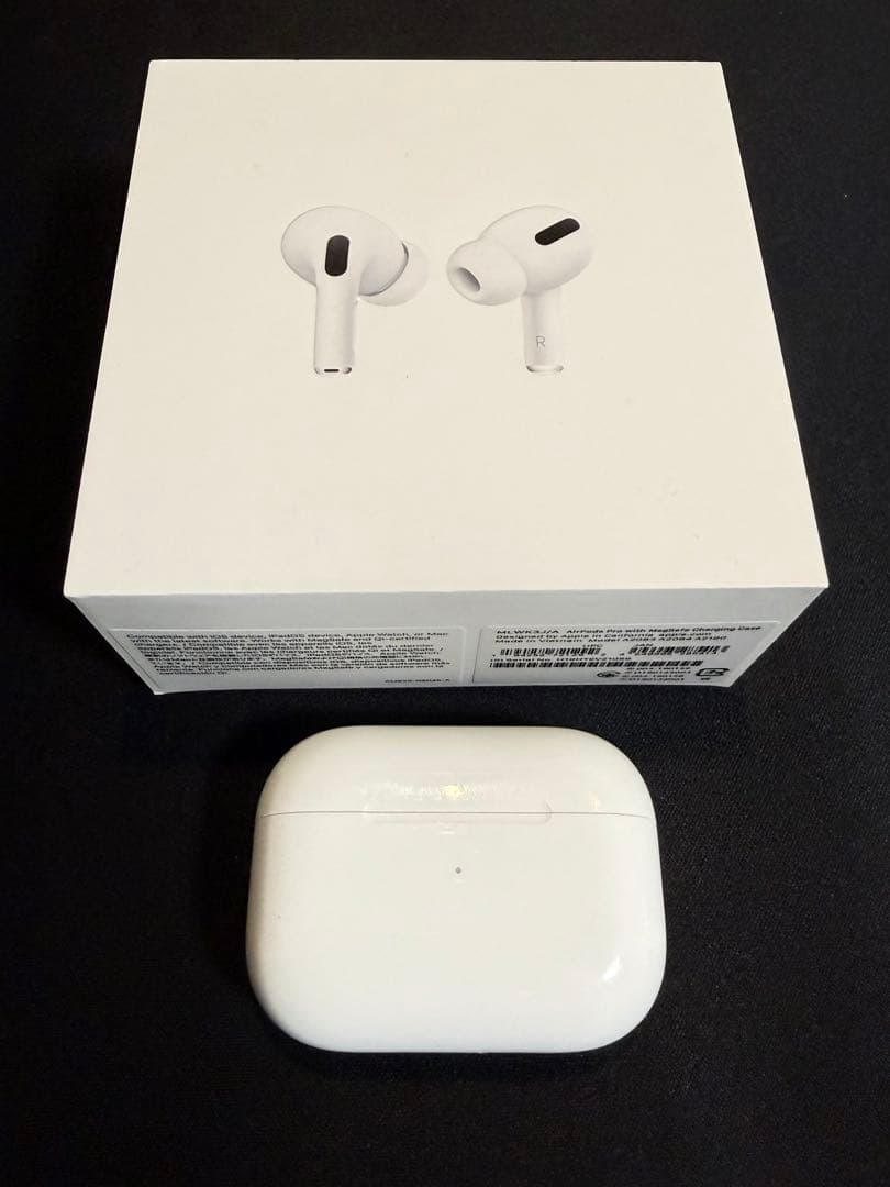 Air pods pro 第一世代 MagSafe充電対応ケース