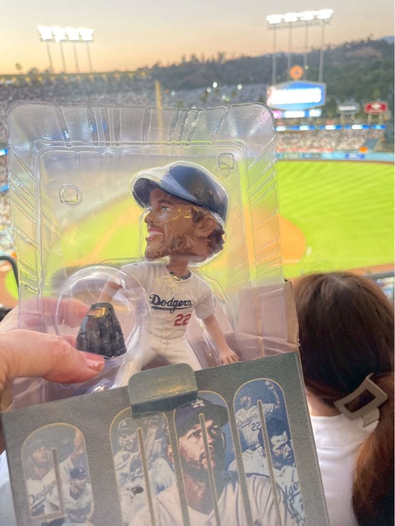 ボブルヘッド　クレイトン　カーショー3000奪三振フィギュア