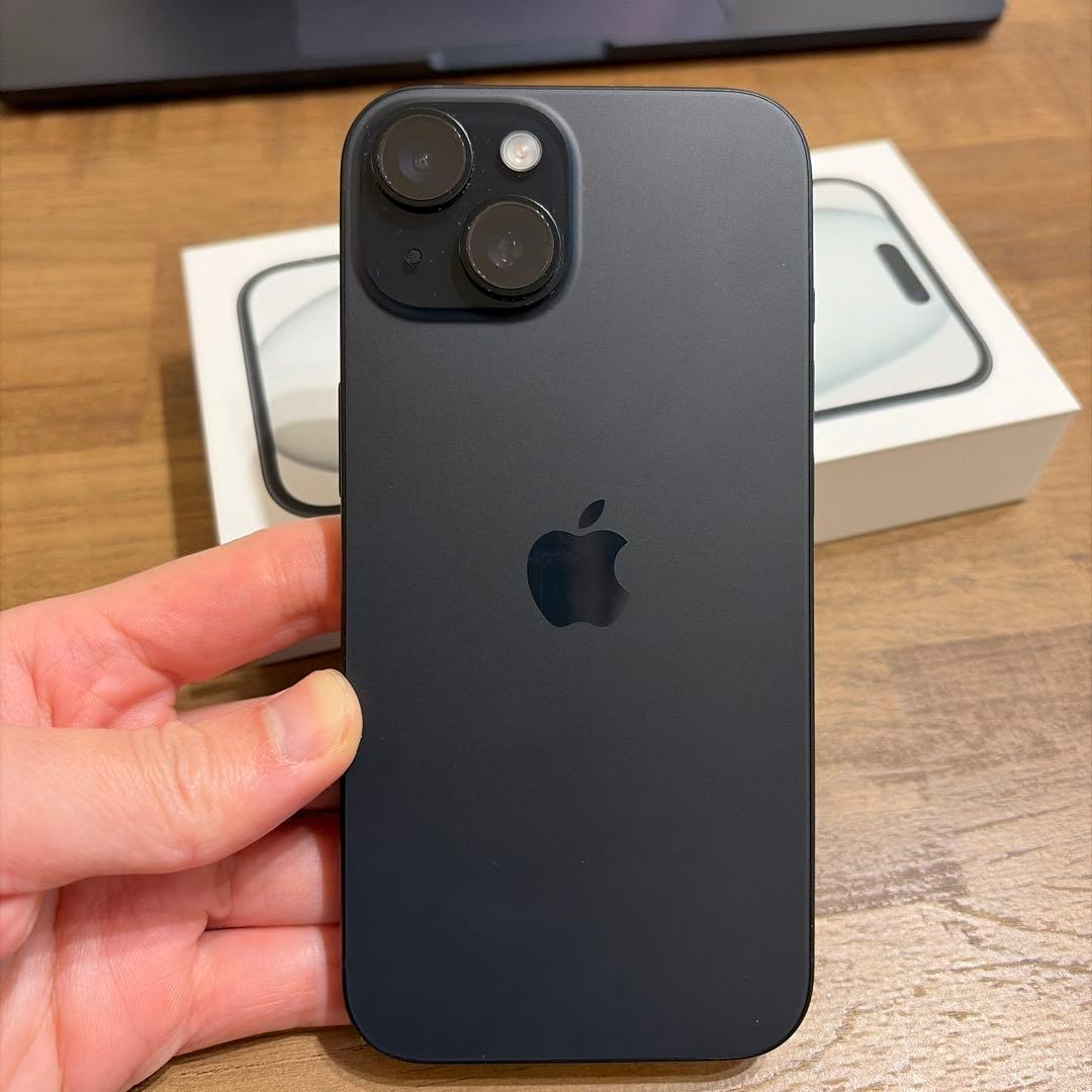 iPhone15本体 128GB ブラック SIMフリー