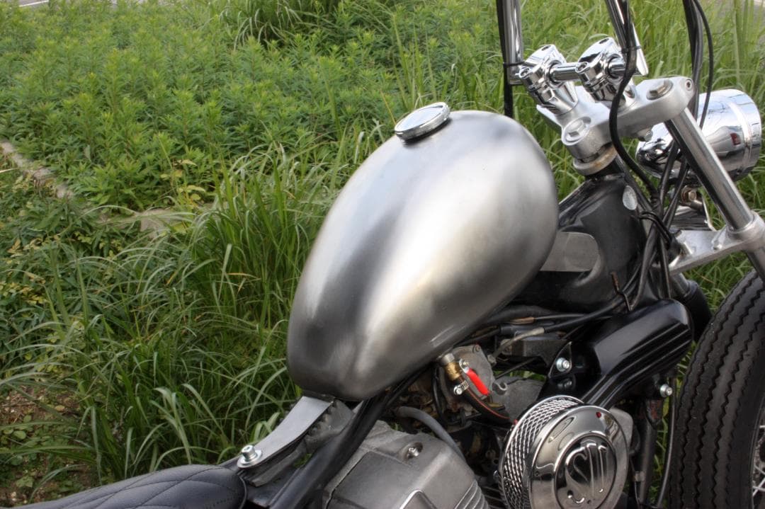 ★-25　未使用新品 ビラーゴ250 ピーナッツタンクKIT　説明書付き