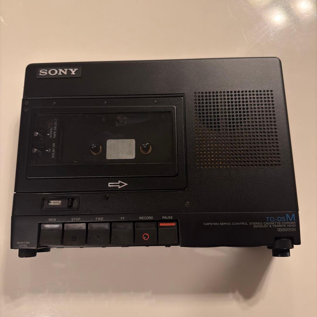 お*か様 ジャンク　SONYのポータブルカセットデッキ「TC-D5M」