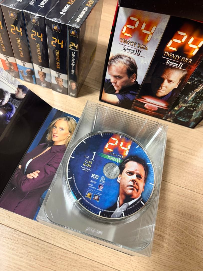 24 -TWENTY FOUR- シーズン1〜8+リブ・アナザー・デイ　セット