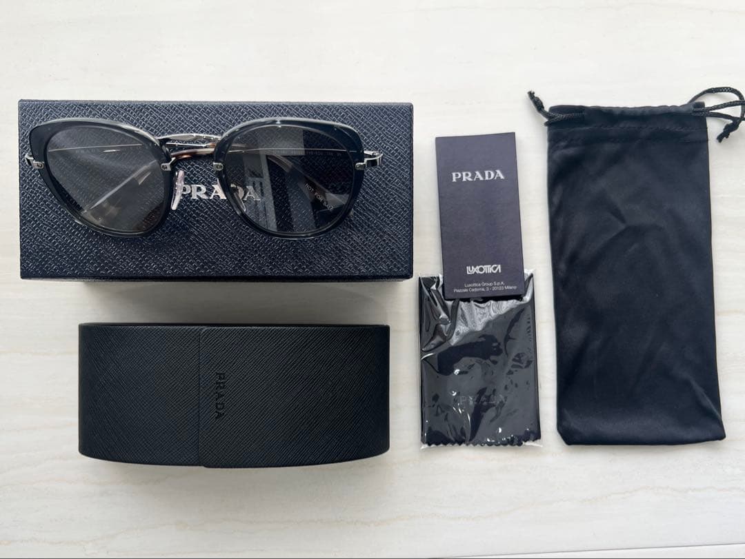 【美品 】プラダ サングラス PRADA PR58U ユニセックス