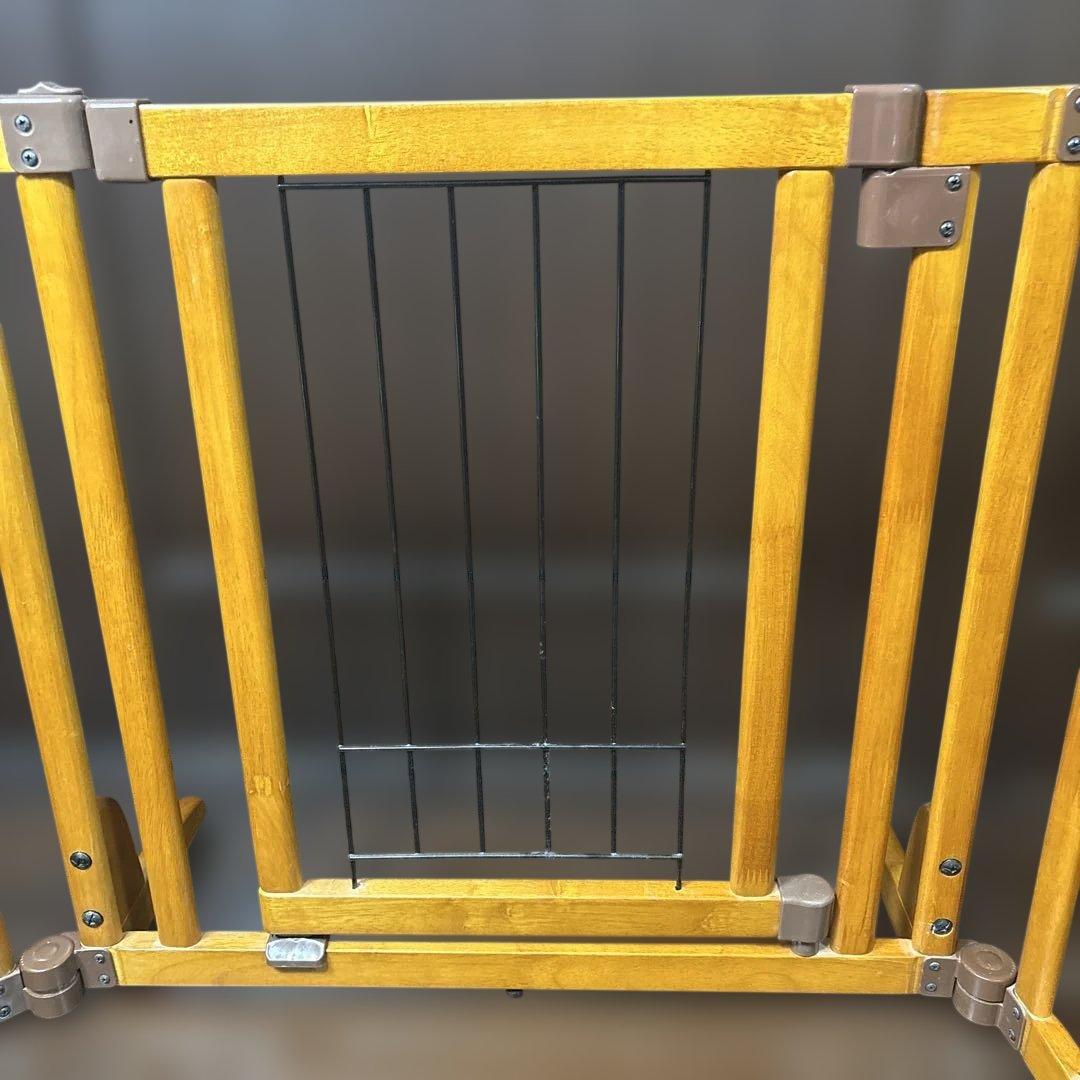 【良品】Richell　リッチェル ペット用 木製おくだけドア付ゲート S